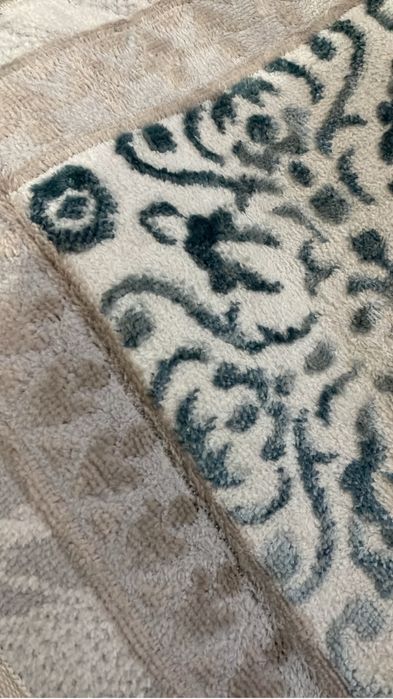 Кілем сатылады жағдайы жақсы