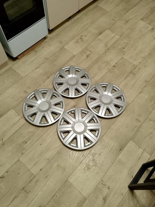 R 14 Колпаки новые