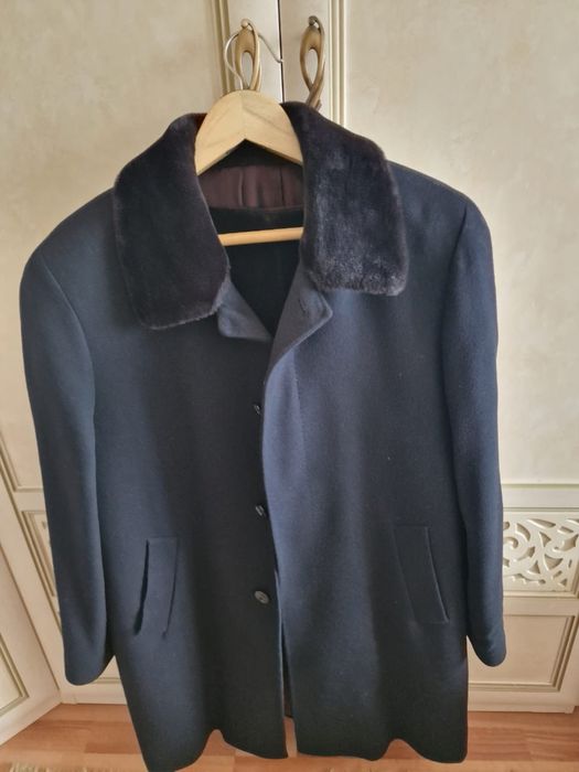 Пальто мужское зимнее