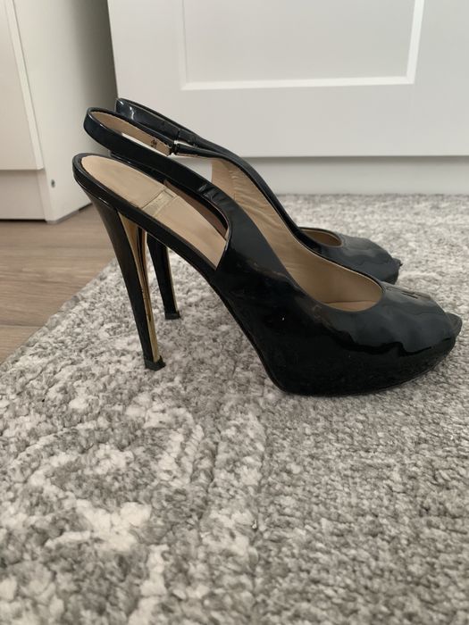 Високи обувки Guess