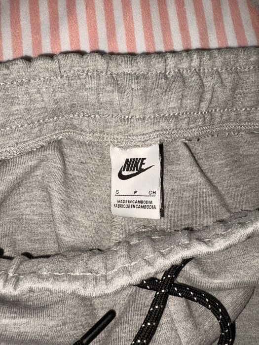 Nike tech дамски