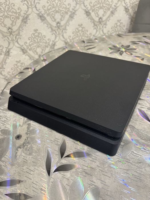 Playstation 4 Slim 1 Tb