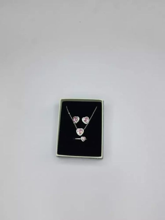 Top Nabor Pandora va Chanel kirke