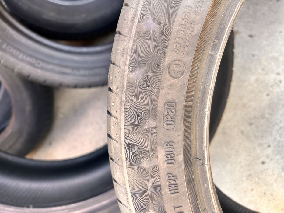 2бр 245/40/18 Continental