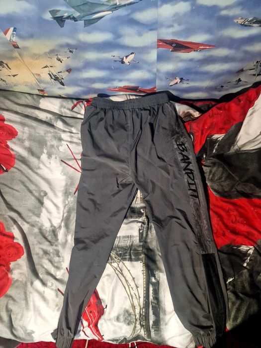 Чисто нов не употребяван екин готнище и долнище на Banditt