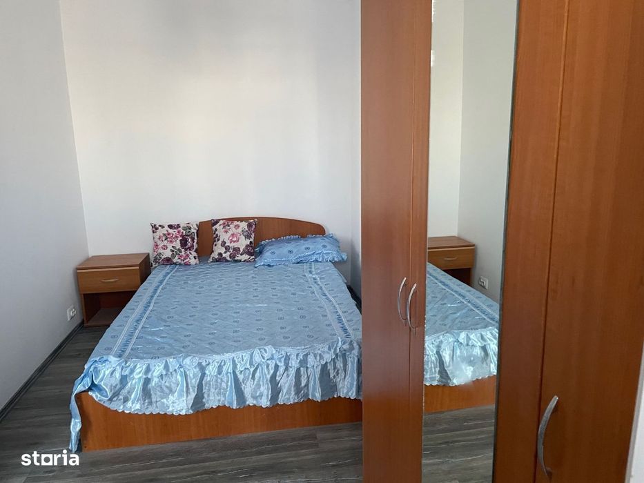 Vest(Cosminele),apart 3 cam de inchiriat