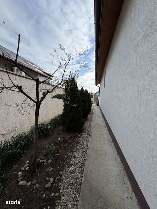 Casa individuala mobilata Teghes Domnesti cu 400mp teren