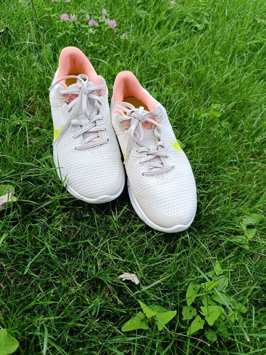 Маратонки Nike 40 номер
