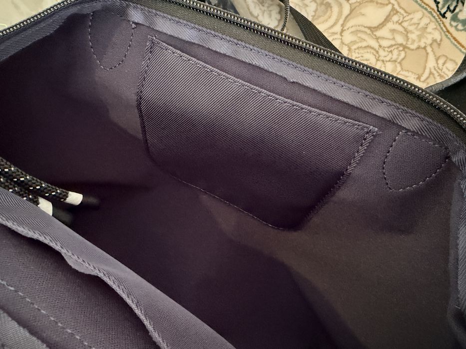 Сумка longchamp отличного качества.