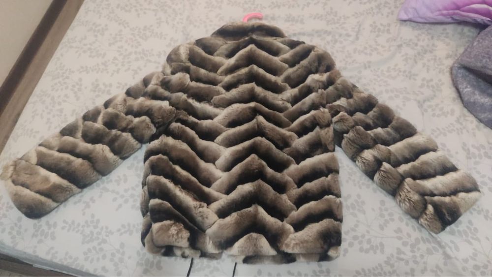 Продам натуральную шубу