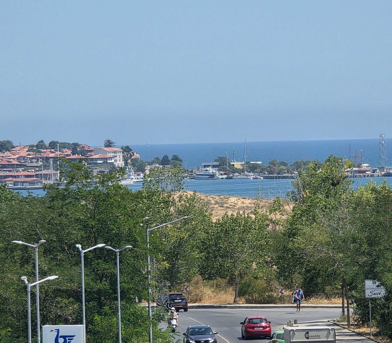 Продава се Тристаен апартамент в Несебър - 77 кв.м за 1558 €/кв.м - Снимка #1