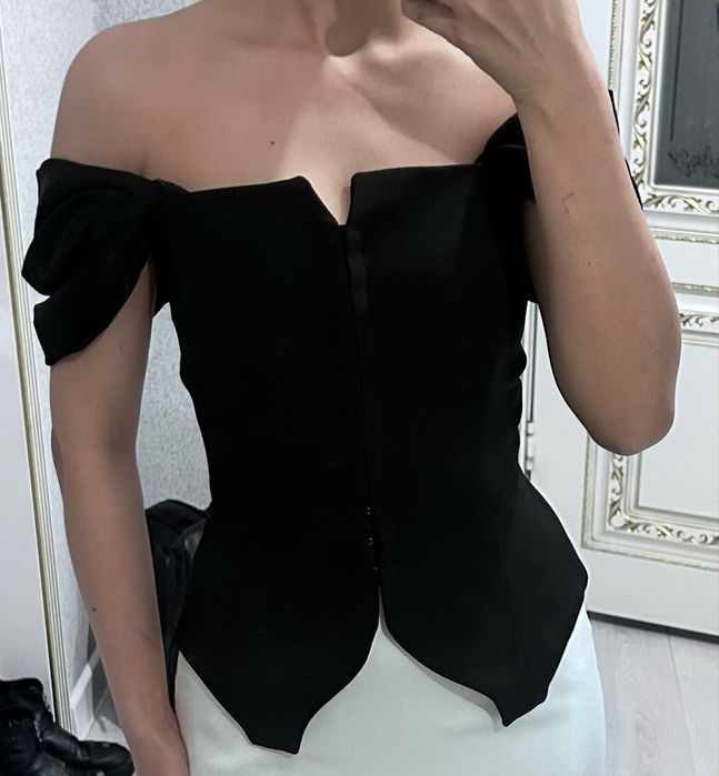 корсет от бергамо