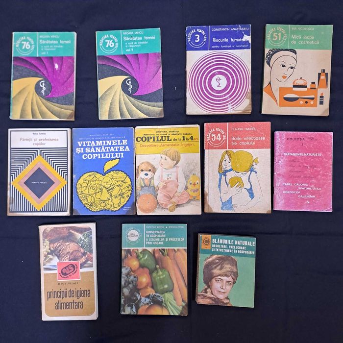 Carti vechi vand, la 2 lei buc.