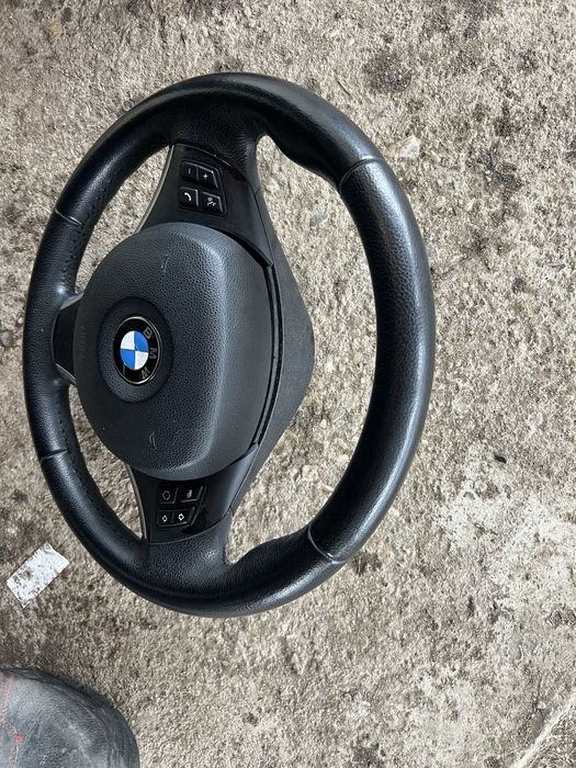 Bmw бмв е90 e91 е87 е84 спортен волан