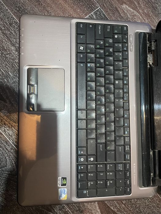 Ноутбук Asus рабочий