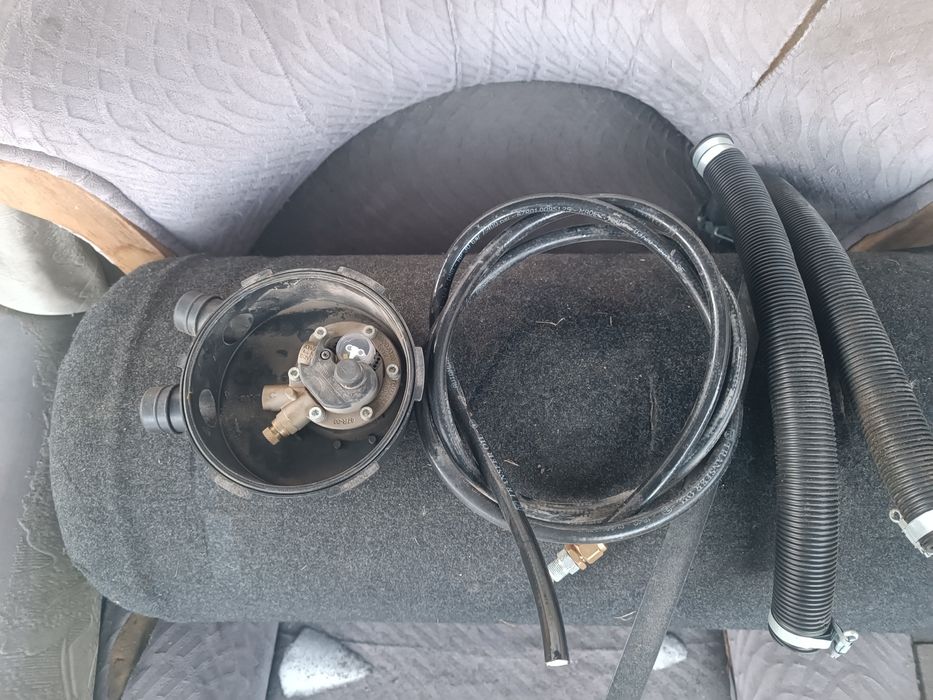 Продам авто газ баллон,