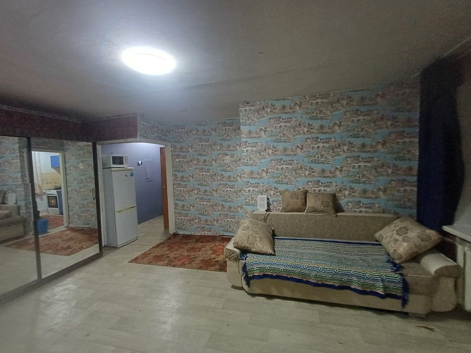 Сдаётся 2 комнатная квартира