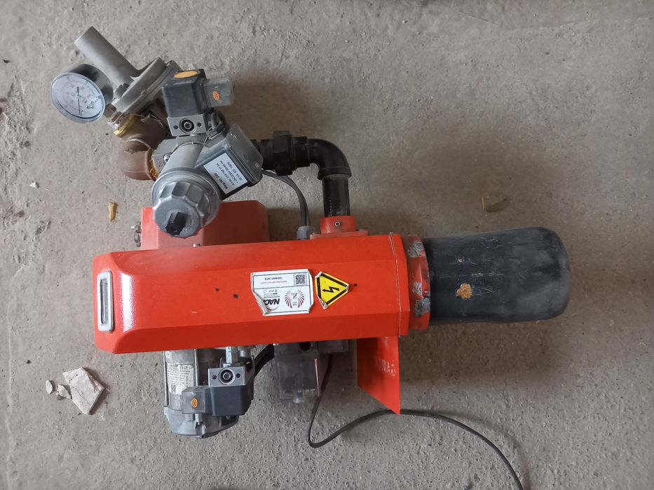 Продам производственную газовую горелку