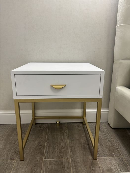 Продам спальный гарнитур