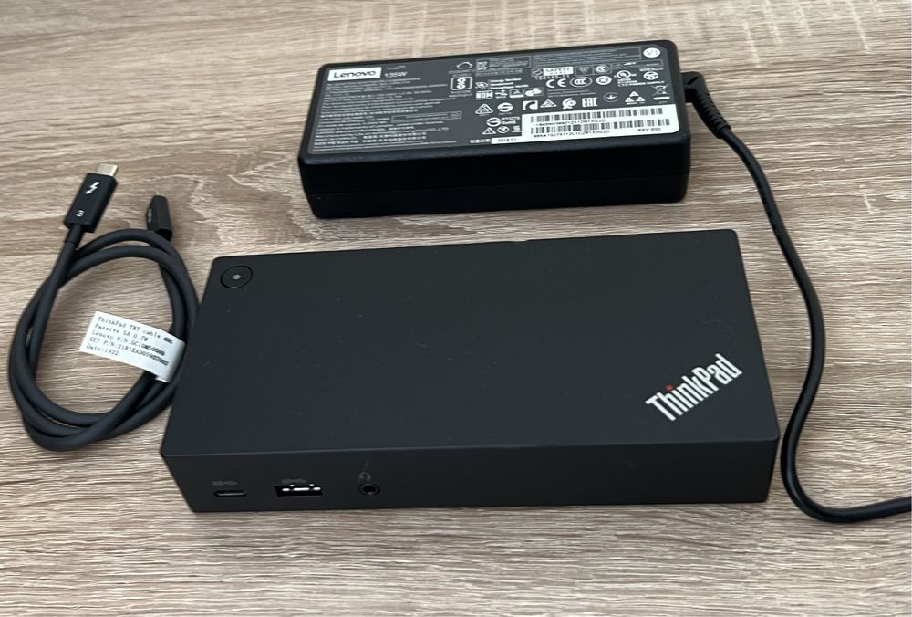 Docking Station Lenovo Thunderbolt HDMI Dock USB C / A