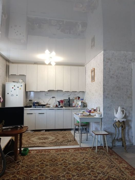 Сдам 2 ком квартиру район 19мкр,корона.