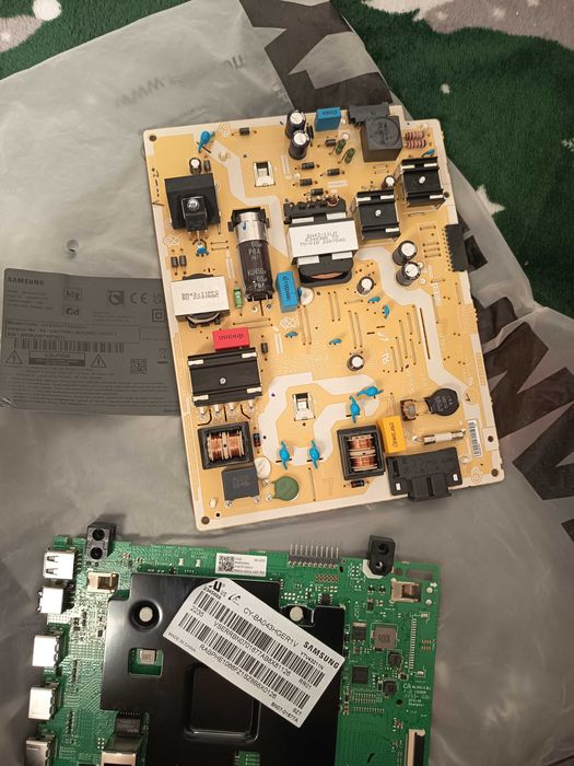 Componente Samsung UE43AU7172UXXH