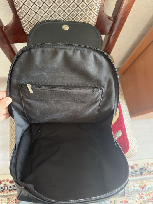 Продам кожаный рюкзак.