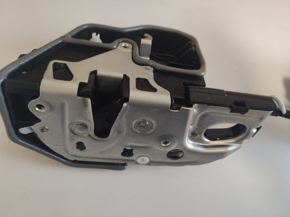 Предни брави с вакуум BMW F10  5/7 F10/F11/F01/F02