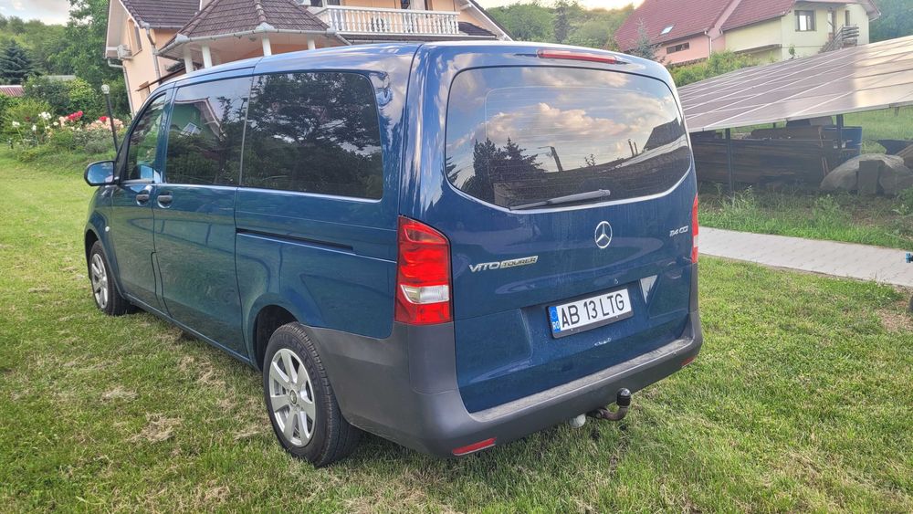 Mercedes Vito Tourer 114 cdi lung an 2014, 8 locuri, usi pe ambele parti