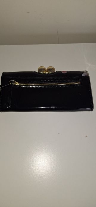 Ted Baker, Love Mosch, River Island нови портомонета