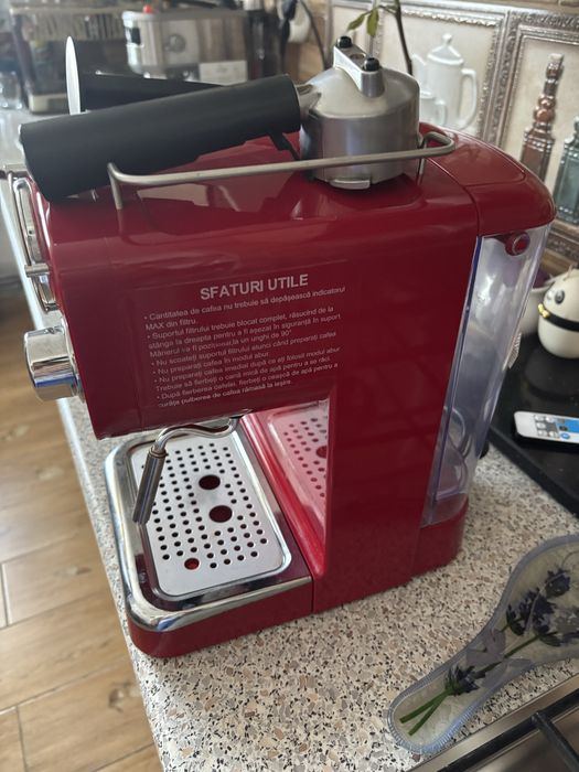 Espressor manual Myria MY-4052, 15 bar, 1100 W, culoare rosu