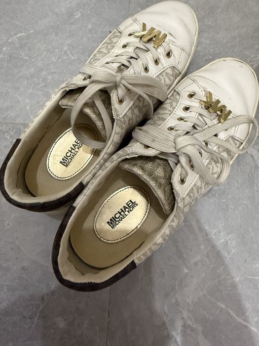 Оригинал кроссовки Michael Kors