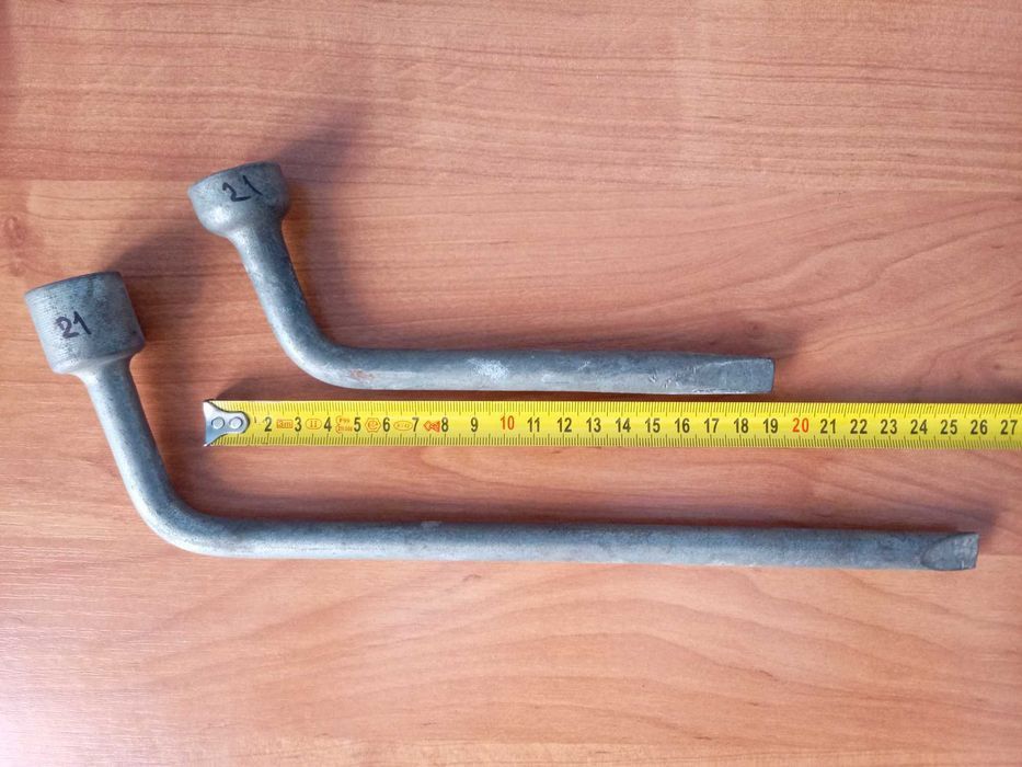 Ключи баллоные Г-образные