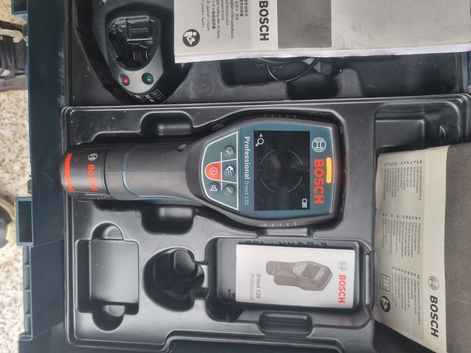 Detector scanner Bosch profesional D-tect 120