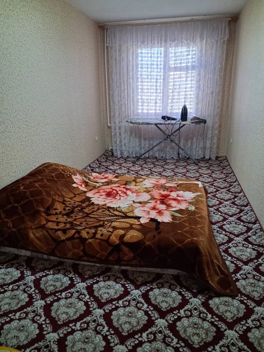 Продаётся  2хкомнатная квартира 2ой этаж сквозная. 24000дол