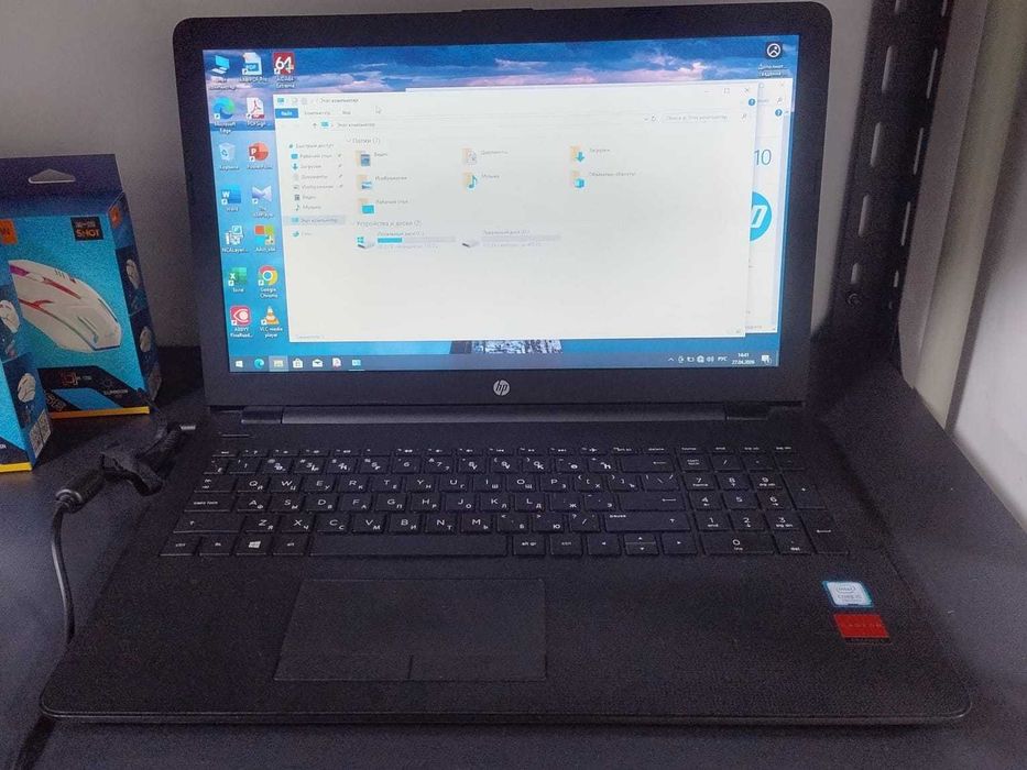 ноутбук    HP 15
