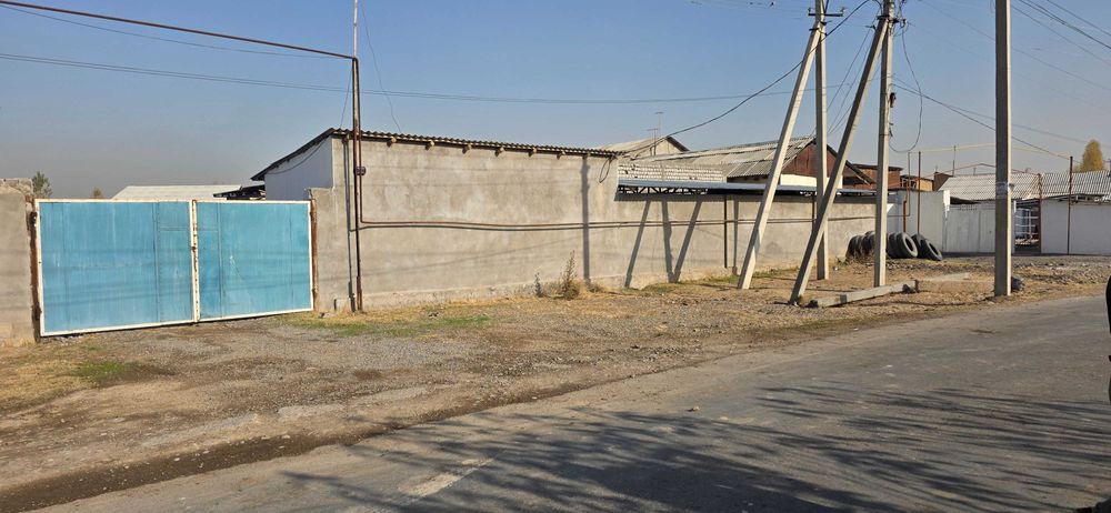 Продается база 39 соток возле поста Рохат 2-3 км. Идеально под склад!