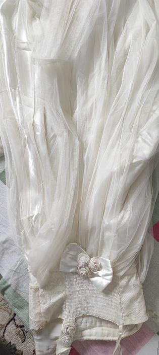 Красивое бальное платье