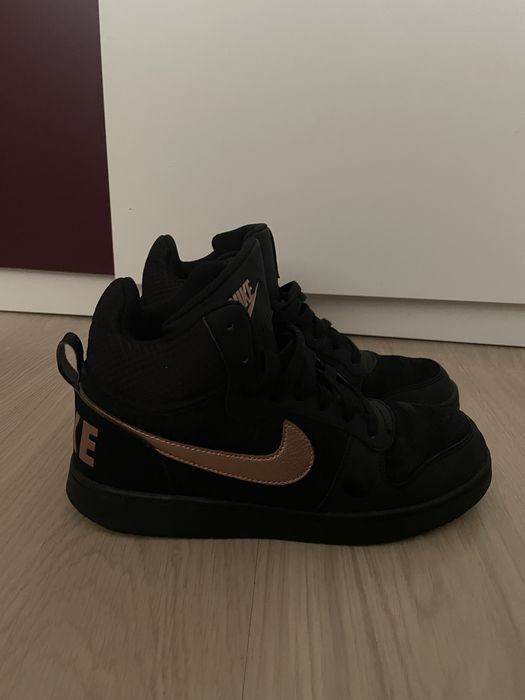 Nike маратонки