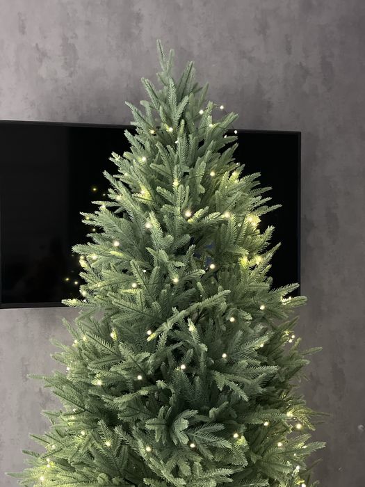 Распродажа елок / елки