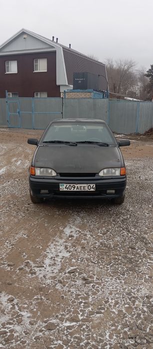 Продам ваз 2115 в хорошем состоянии для своих лет, зимняя резина