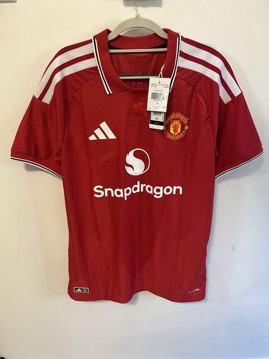Adidas Manchester United 2026/27 Tricou de fotbal, Tielemans #18, Marimea XL
