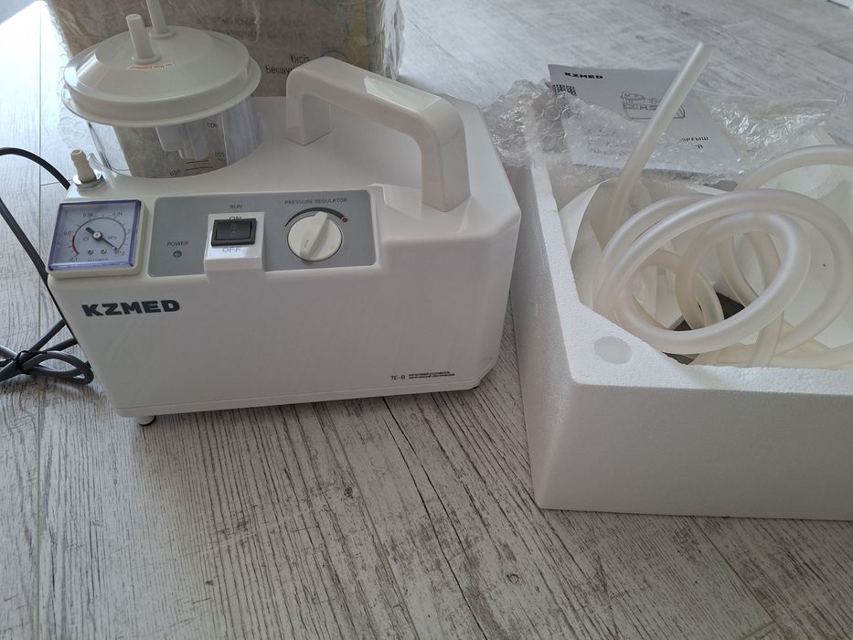 Продается хирургический отсасыватель