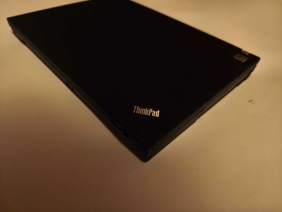 Лаптоп lenovo t400
