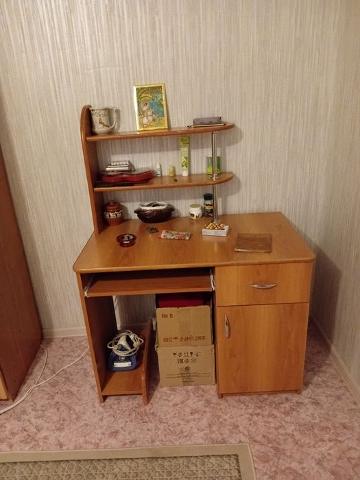 Продам недорого мебель