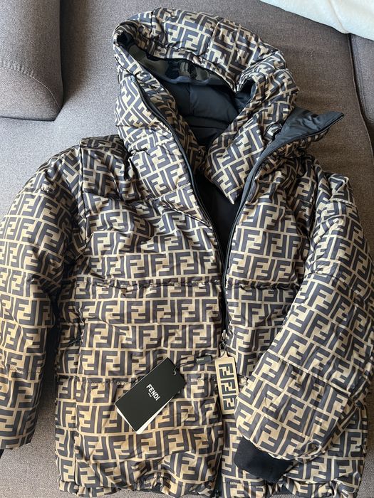 Fendi двустранно яке