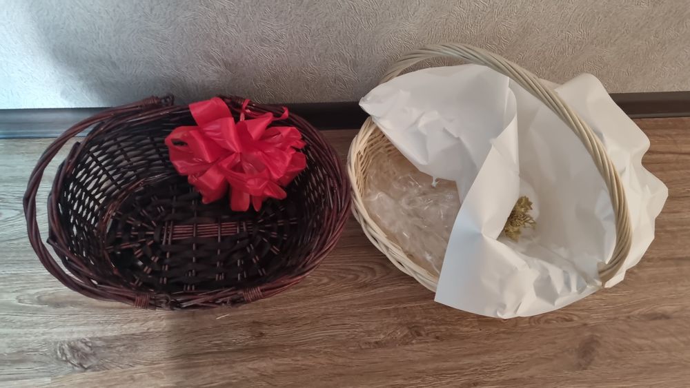 Продам корзинку плетеную