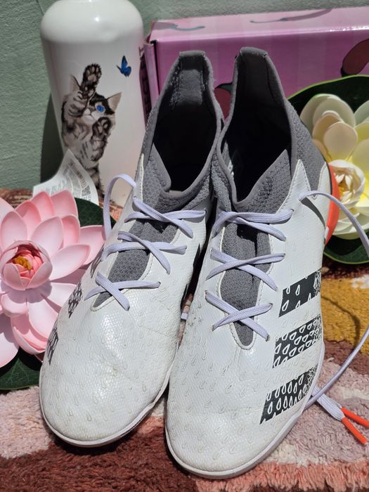 Adidas Predator спортни обувки N38