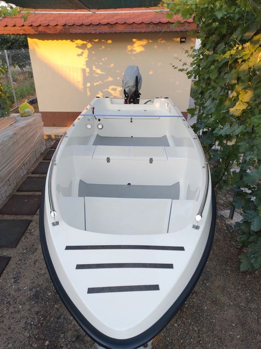 Vând sau schimb cu kormoran 420L