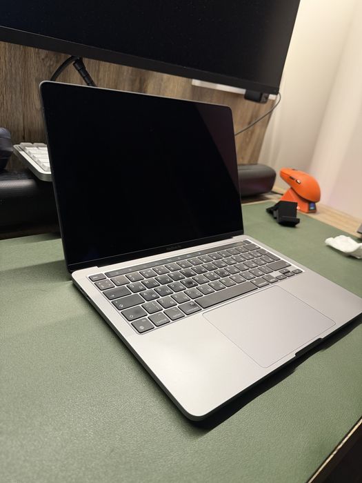 Macbook Pro M1 16/256gb